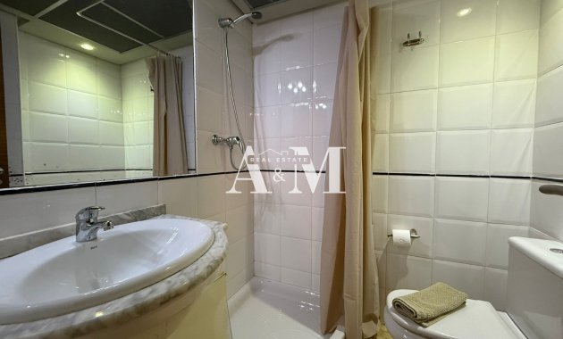 Long Term Rental - Apartment / flat - Torrevieja - Centro