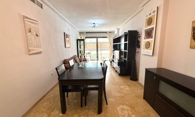 Long Term Rental - Apartment / flat - Torrevieja - Centro