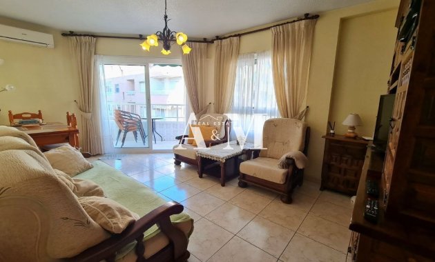 Alquiler a largo plazo - Apartamento / piso - Torrevieja - Playa de los Locos