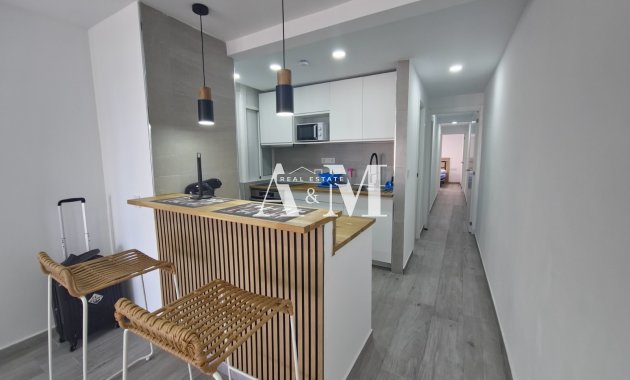 Long Term Rental - Apartment / flat - Torrevieja - Centro