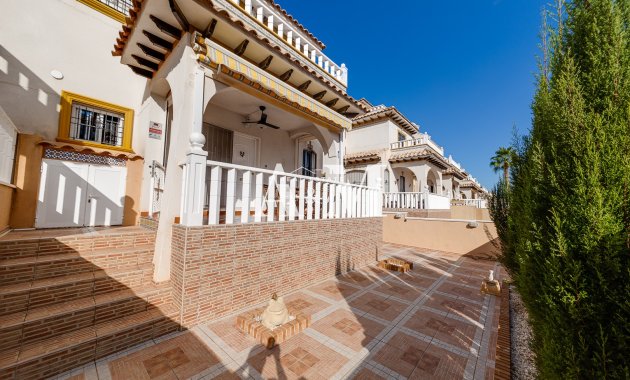 Alquiler a largo plazo - Adosado - Orihuela Costa - Lomas de Cabo Roig