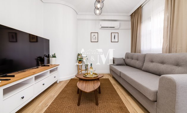 Alquiler a largo plazo - Adosado - Orihuela Costa - Lomas de Cabo Roig