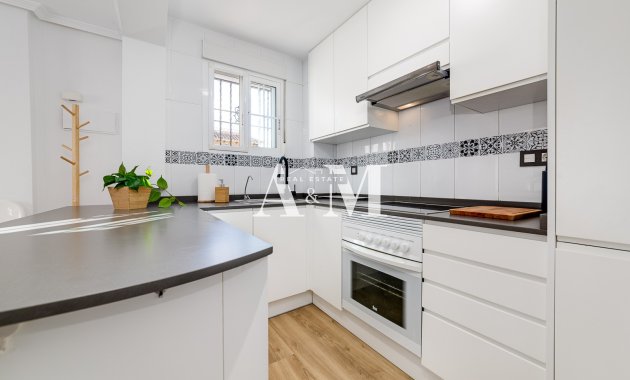 Alquiler a largo plazo - Adosado - Orihuela Costa - Lomas de Cabo Roig