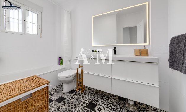 Alquiler a largo plazo - Adosado - Orihuela Costa - Lomas de Cabo Roig