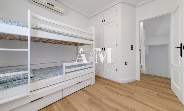 Alquiler a largo plazo - Adosado - Orihuela Costa - Lomas de Cabo Roig