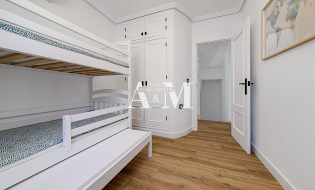 Alquiler a largo plazo - Adosado - Orihuela Costa - Lomas de Cabo Roig