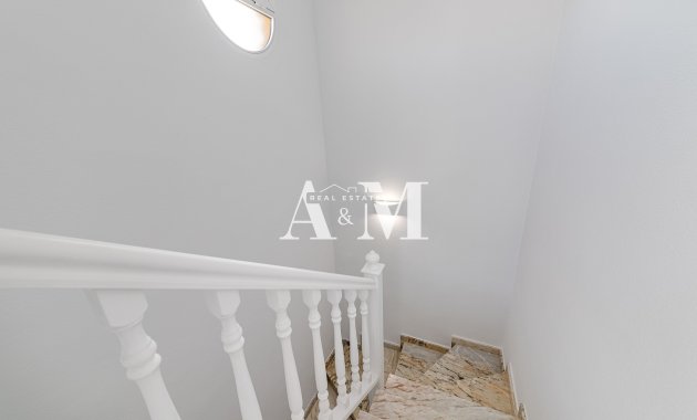 Alquiler a largo plazo - Adosado - Orihuela Costa - Lomas de Cabo Roig