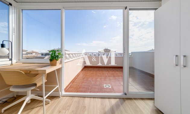 Alquiler a largo plazo - Adosado - Orihuela Costa - Lomas de Cabo Roig