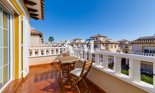 Alquiler a largo plazo - Adosado - Orihuela Costa - Lomas de Cabo Roig