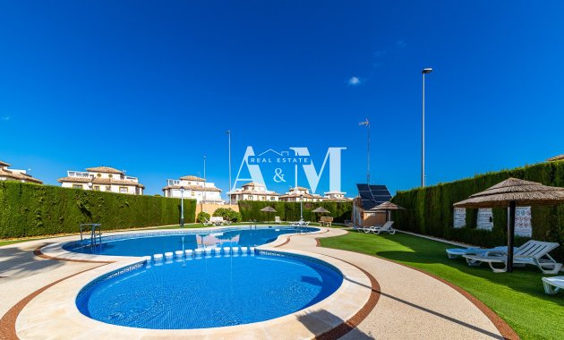 Alquiler a largo plazo - Adosado - Orihuela Costa - Lomas de Cabo Roig