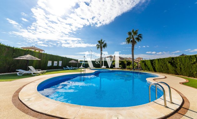 Alquiler a largo plazo - Adosado - Orihuela Costa - Lomas de Cabo Roig