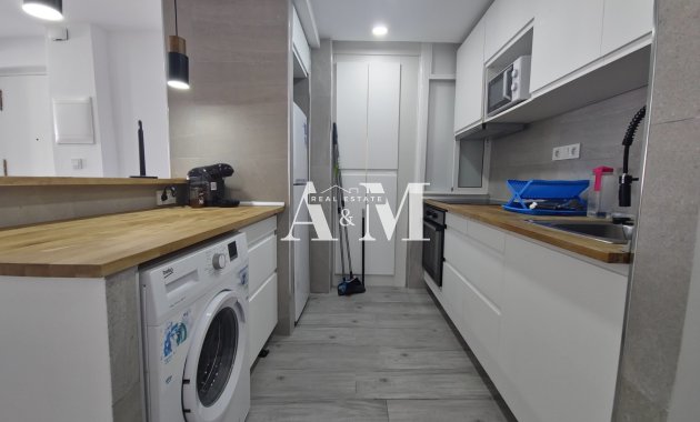 Long Term Rental - Apartment / flat - Torrevieja - Centro