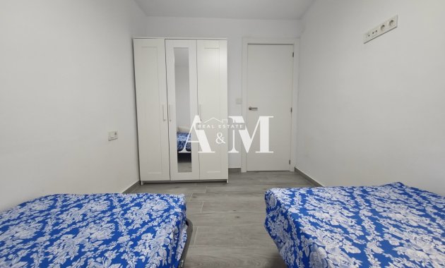 Long Term Rental - Apartment / flat - Torrevieja - Centro