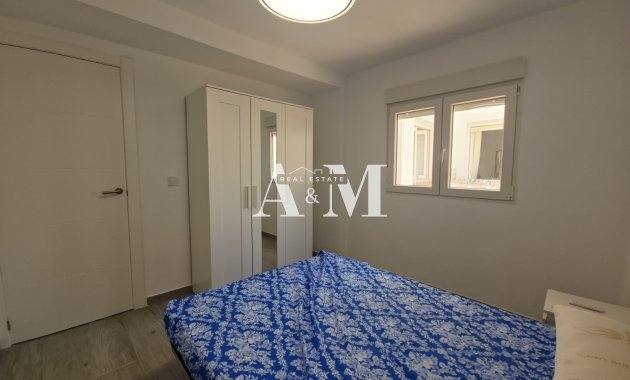 Long Term Rental - Apartment / flat - Torrevieja - Centro