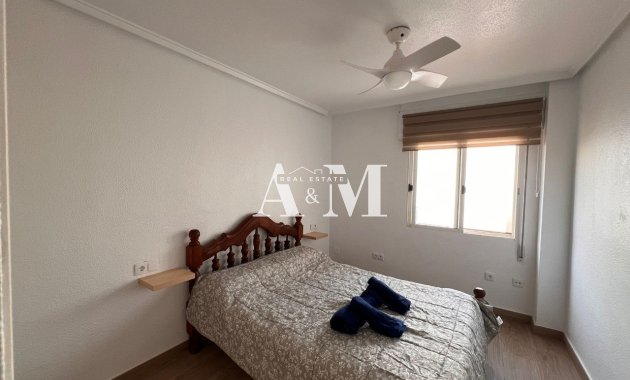 Long Term Rental - Apartment / flat - Torrevieja - Centro