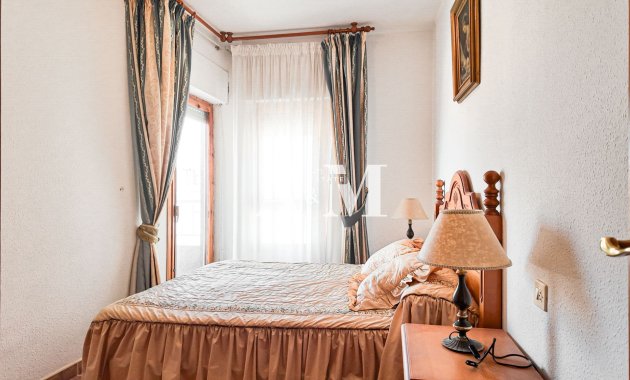 Resale - Apartment / flat - Torrevieja - El Acequión - Los Náufragos