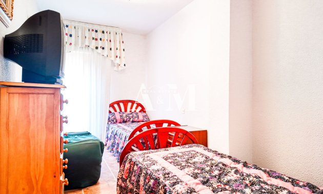 Resale - Apartment / flat - Torrevieja - El Acequión - Los Náufragos