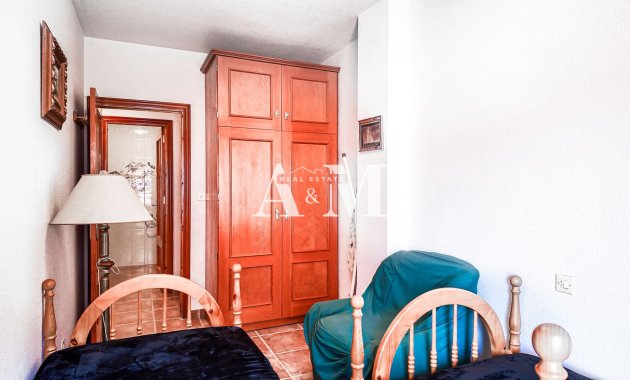 Resale - Apartment / flat - Torrevieja - El Acequión - Los Náufragos