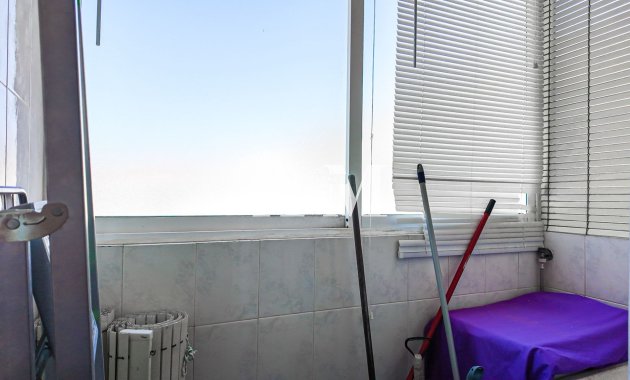 Resale - Apartment / flat - Torrevieja - El Acequión - Los Náufragos