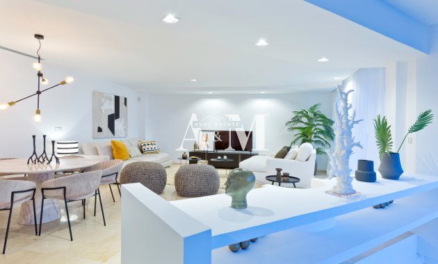 Obra nueva - Villa - Altea