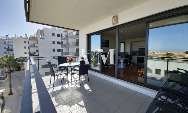 Alquiler a largo plazo - Apartamento / piso - Orihuela Costa - Lomas de Campoamor