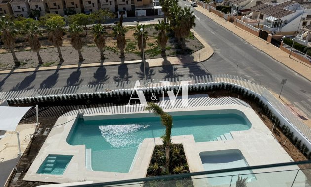 Obra nueva - Ático - Cabo Roig