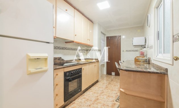 Location à long terme - Appartement - Torrevieja - Playa de los Locos