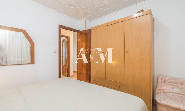 Location à long terme - Appartement - Torrevieja - Playa de los Locos