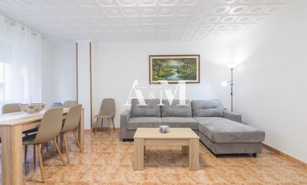 Location à long terme - Appartement - Torrevieja - Playa de los Locos