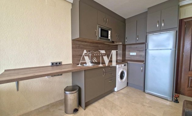 Long Term Rental - Apartment / flat - Torrevieja - Centro