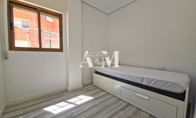 Long Term Rental - Apartment / flat - Guardamar del Segura - Guardamar Playa