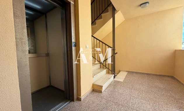 Alquiler a largo plazo - Apartamento / piso - Guardamar del Segura - Guardamar Playa