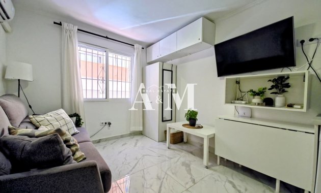 Location à long terme - Étude - Torrevieja - Playa de los Locos