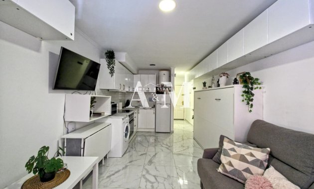 Location à long terme - Étude - Torrevieja - Playa de los Locos