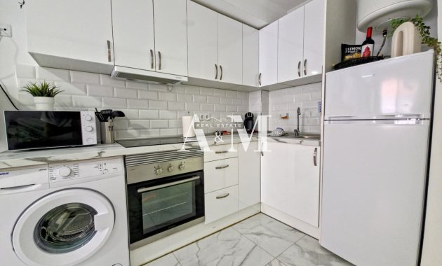 Location à long terme - Étude - Torrevieja - Playa de los Locos