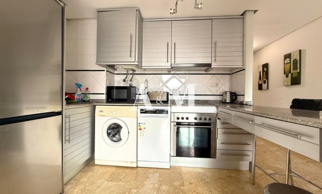 Location à long terme - Attique - Torrevieja - Playa de los Locos