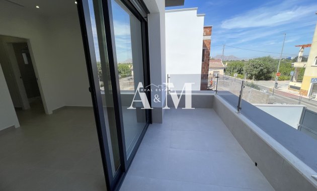 Новое здание - detached - Heredades