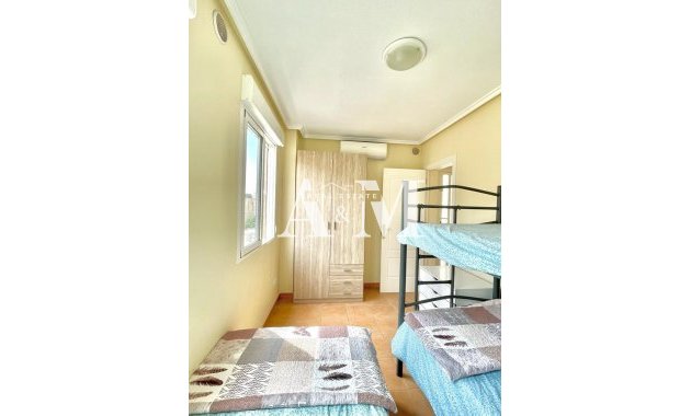 Location à long terme - Maison de ville - Torrevieja - Nueva Torrevieja - Aguas Nuevas