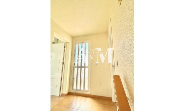 Location à long terme - Maison de ville - Torrevieja - Nueva Torrevieja - Aguas Nuevas