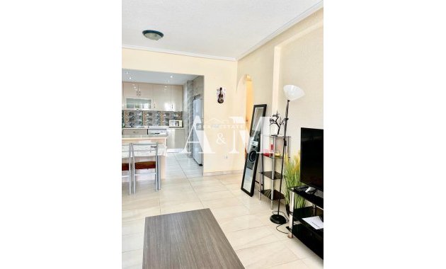 Location à long terme - Maison de ville - Torrevieja - Nueva Torrevieja - Aguas Nuevas