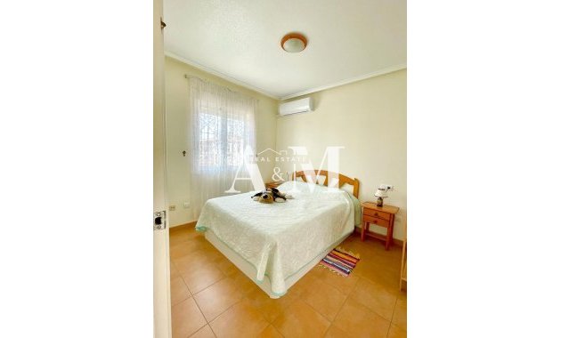 Location à long terme - Maison de ville - Torrevieja - Nueva Torrevieja - Aguas Nuevas