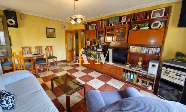 Resale - Apartment / flat - Orihuela