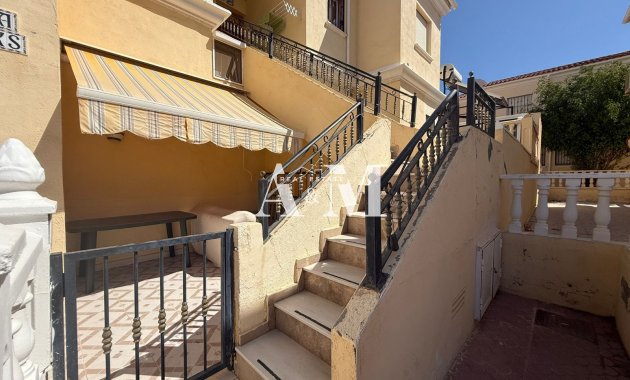 Long Term Rental - Bungalow - Torrevieja - Nueva Torrevieja - Aguas Nuevas