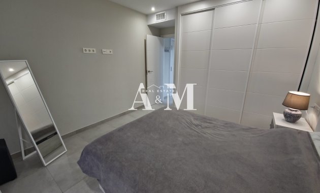 Long Term Rental - Apartment / flat - Torrevieja - Playa de los Locos