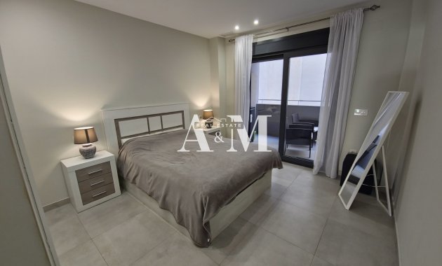 Long Term Rental - Apartment / flat - Torrevieja - Playa de los Locos