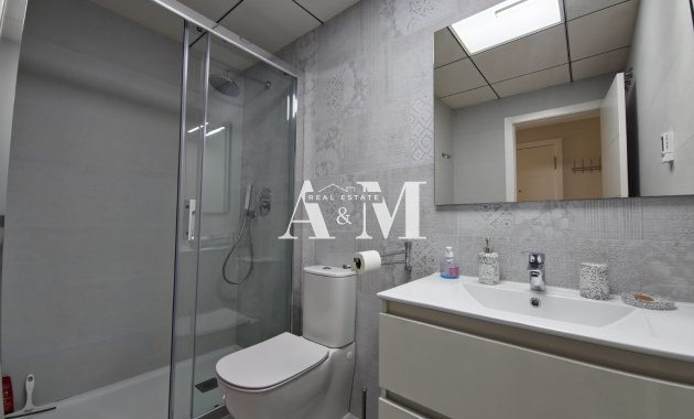 Long Term Rental - Apartment / flat - Torrevieja - Playa de los Locos