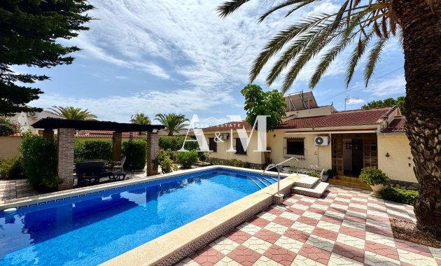 Long Term Rental - Chalet - Ciudad Quesada