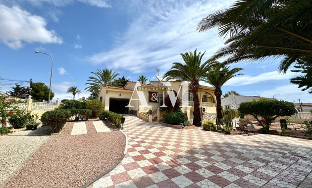 Long Term Rental - Chalet - Ciudad Quesada