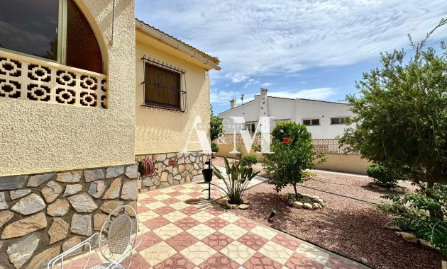 Long Term Rental - Chalet - Ciudad Quesada