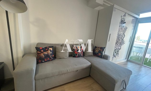 Alquiler a largo plazo - Apartamento / piso - Torrevieja - La Veleta